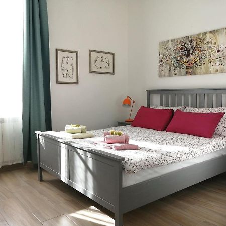 Casa Sansevera Λούκα Εξωτερικό φωτογραφία